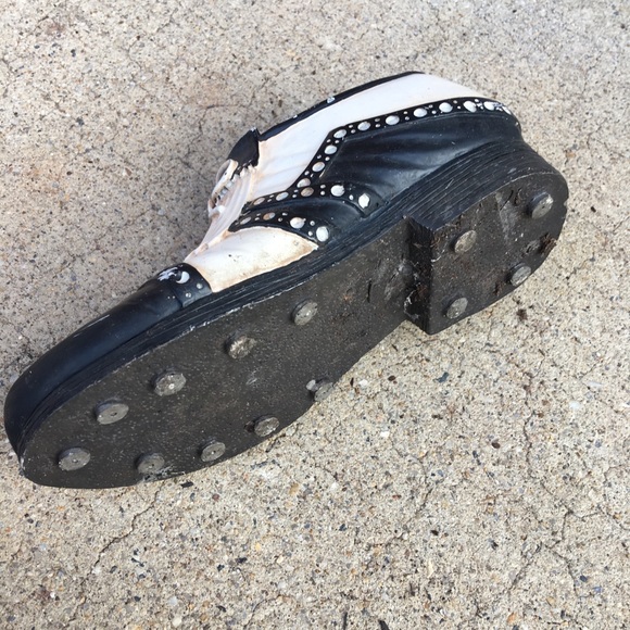 Vintage Black & White Porcelain Golf saddle Shoe - Picture 6 of 8